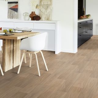 Iconik 280T Ancares Oak Plank Brown je ideálním řešením pro snadnou renovaci. Její speciální textilní podložka poskytuje...